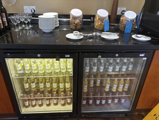 Executive Loungeのソフトドリンク冷蔵庫