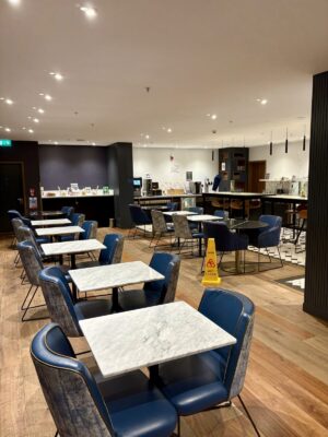 ロンドン・ヒースロー・マリオットのM Club Lounge