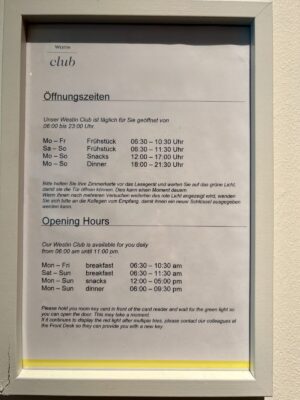 ウェスティン・グランド・フランクフルトのWestin Club営業時間案内