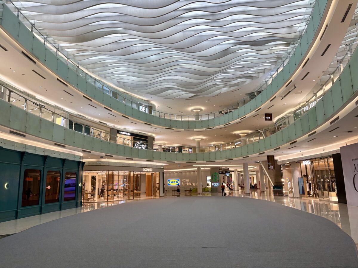 Ciputra World Surabayaの館内